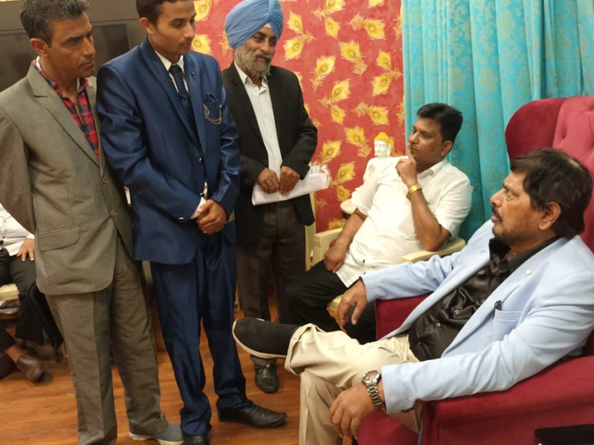 Meeting with Honourable Central Minister (Dr.Ramdas Athawale&nbsp;Sir)